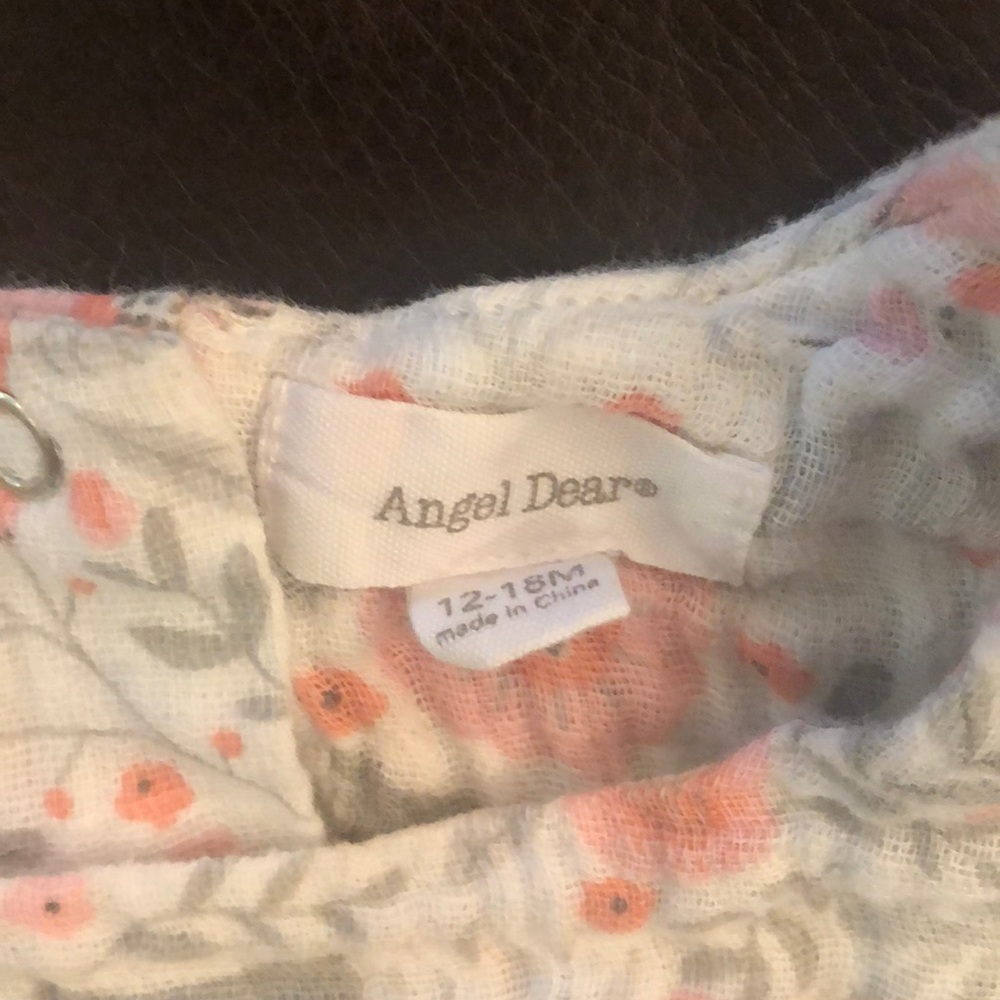 Angel Dear Muslin Romper 12-18 months - Picture 2 of 3